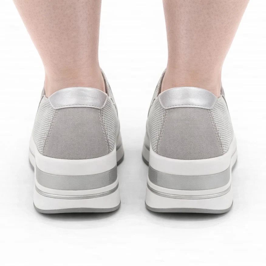 Comfortable Orthopedic Women's Moccasin